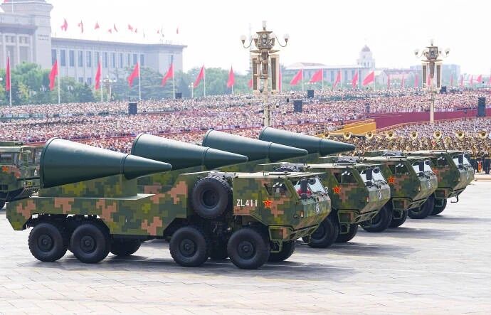 致敬强国荣光，汲取奋进力量：8868app最新版下载计算机全员同看九三阅兵，铭记抗战胜利80周年